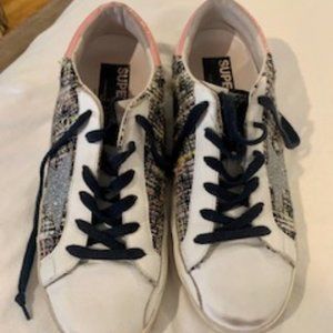 Golden Goose Sneakers